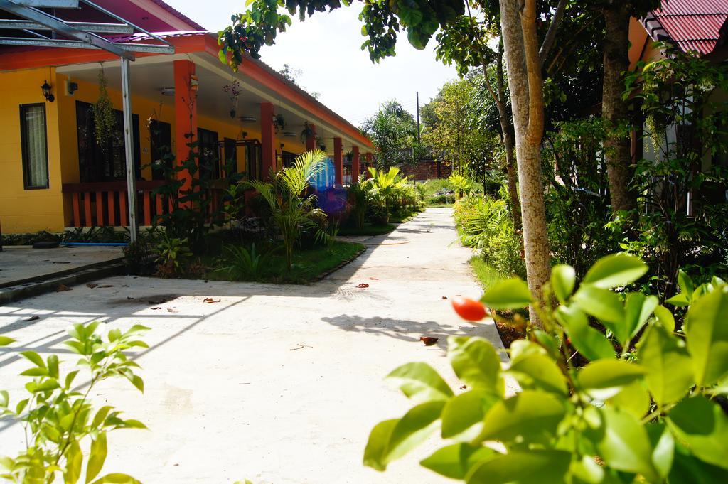 Hotel Lanta Sky House Ko Lanta Esterno foto